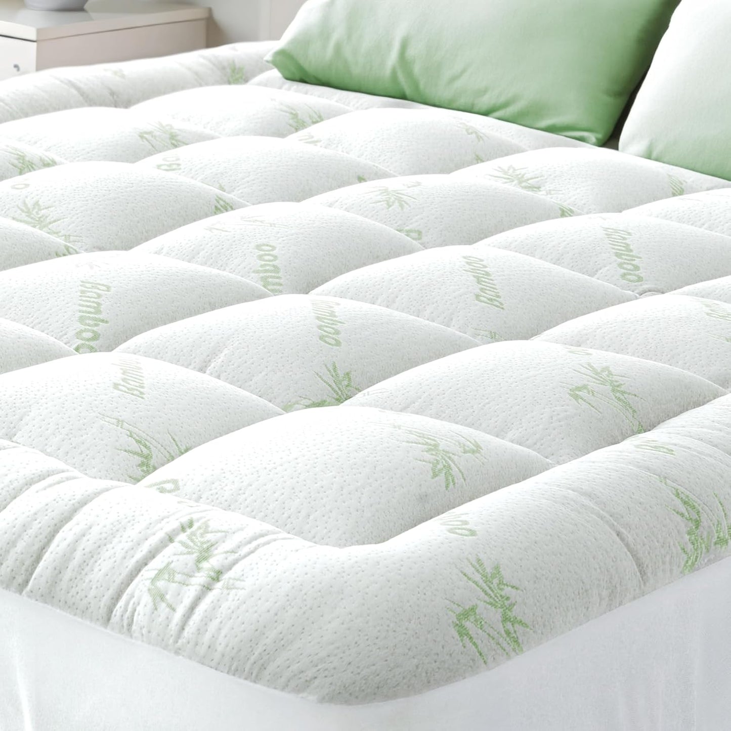 Ultra Soft Queen Size Mattress Topper - Viscose Made from Bamboo Pillow Top Mattress Pad for Back Pain Relief - Naturally Cooling for Hot Sleepers, White